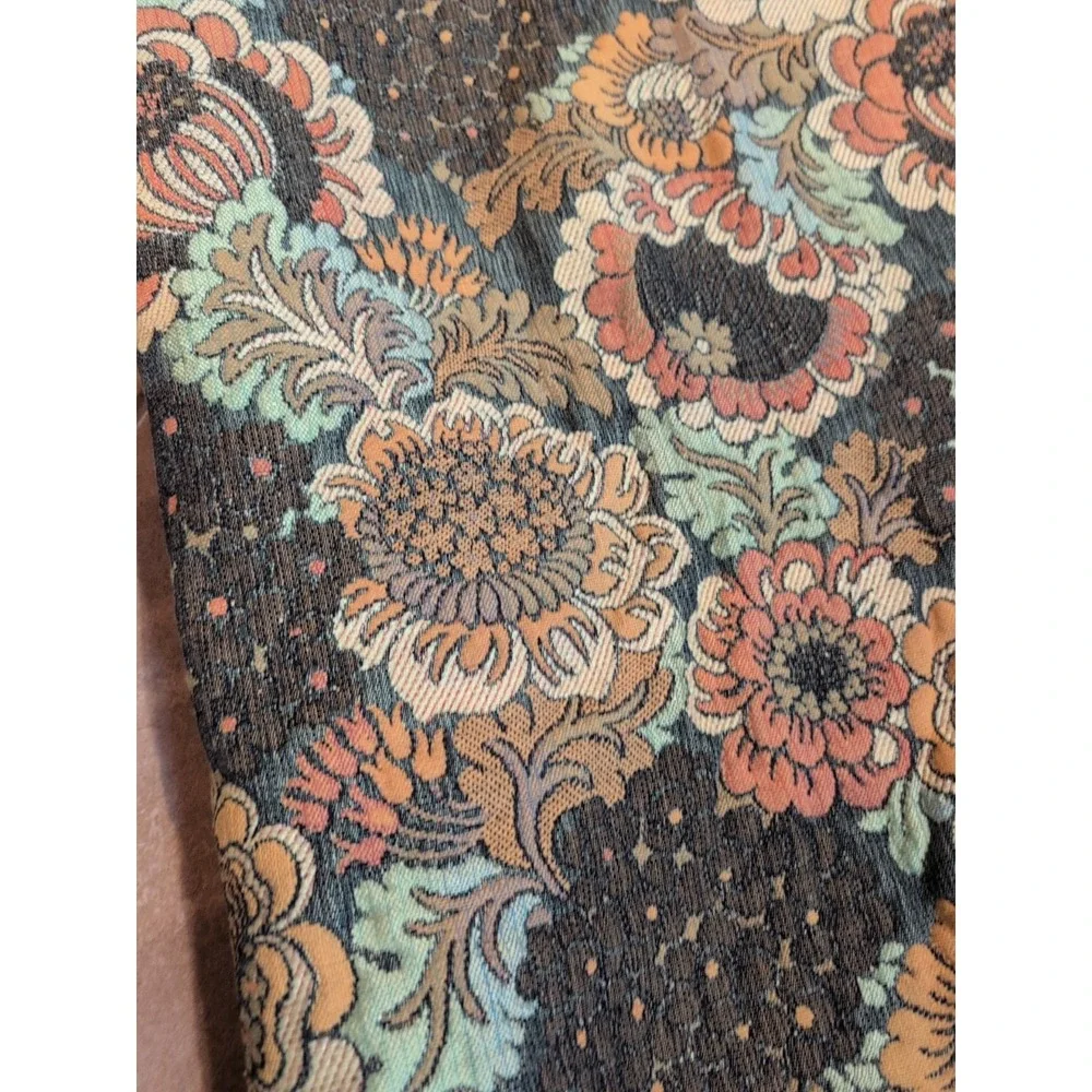 Vintage Retro Fabric Floral Tapestry 52
